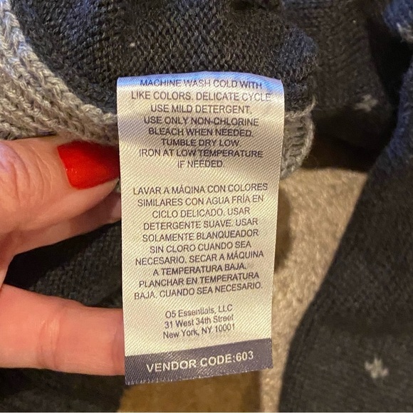 CHAPS Christmas Matching Sweater Size M/L - Picture 7 of 7